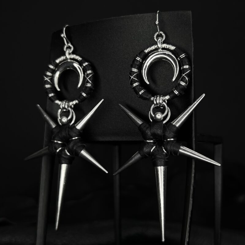 Scitara Earrings