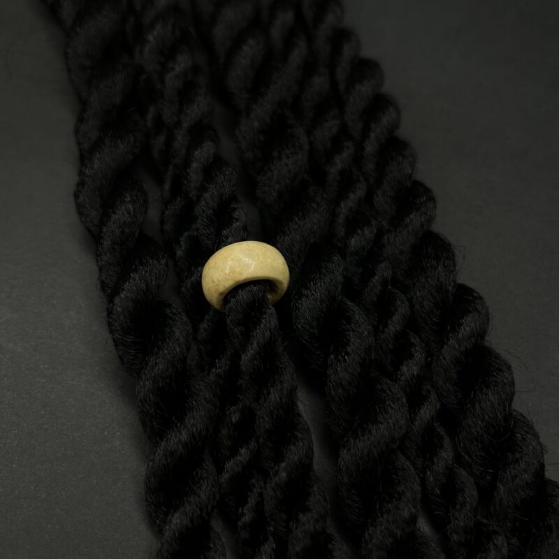 Loc Beads IV
